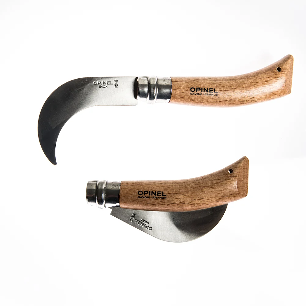 Serpette pliante Opinel n°10 à lame courbe inox et manche en bois verni